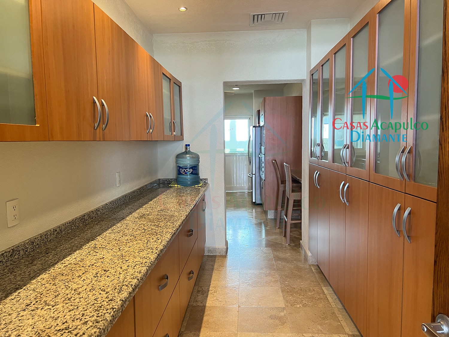 Dos Soles T3 402 - Cocina 1